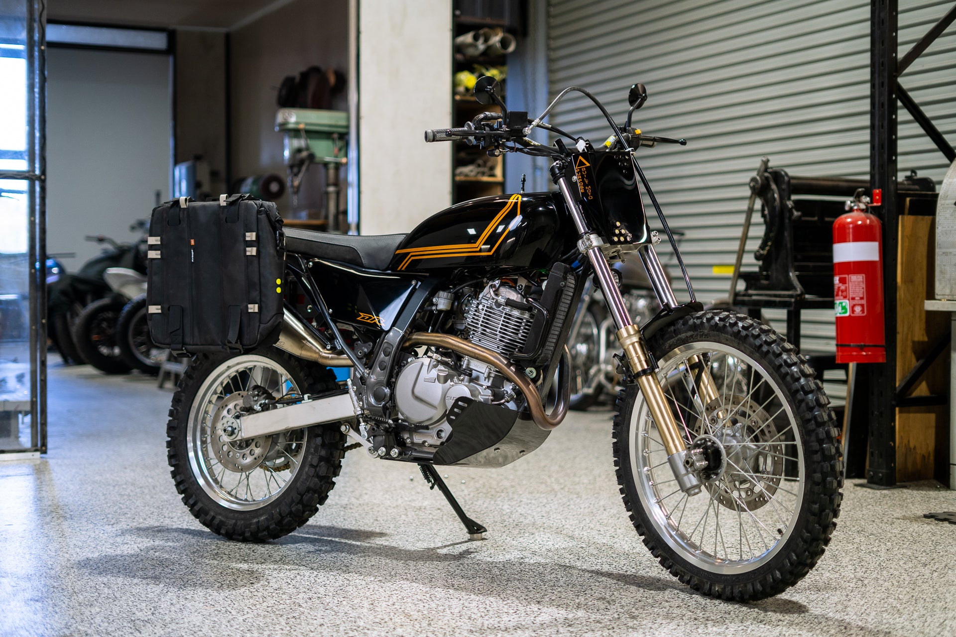 dr650 custom builds that totally rock the streets