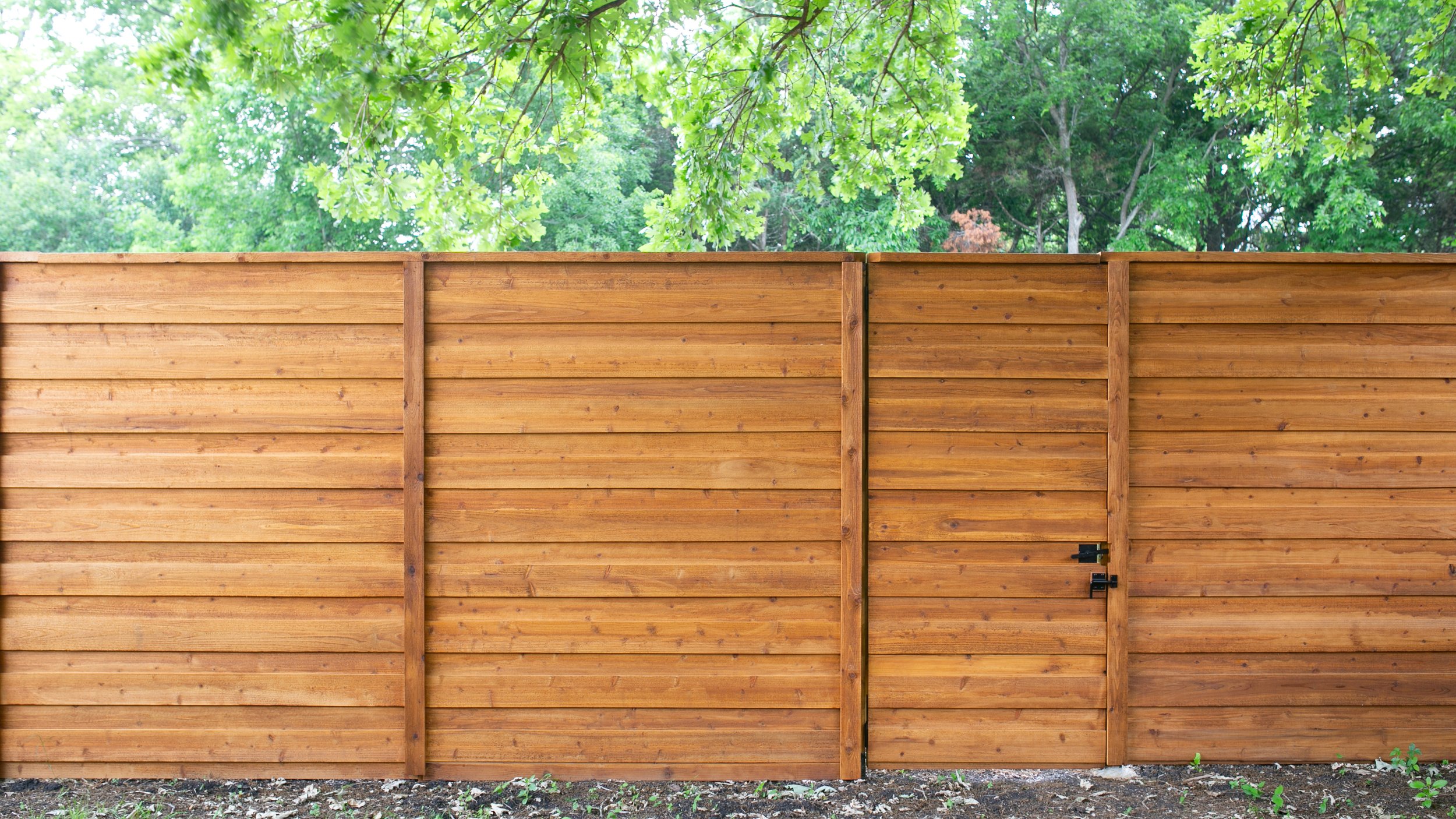 What is the best fence stake? Here are the top picks for you!