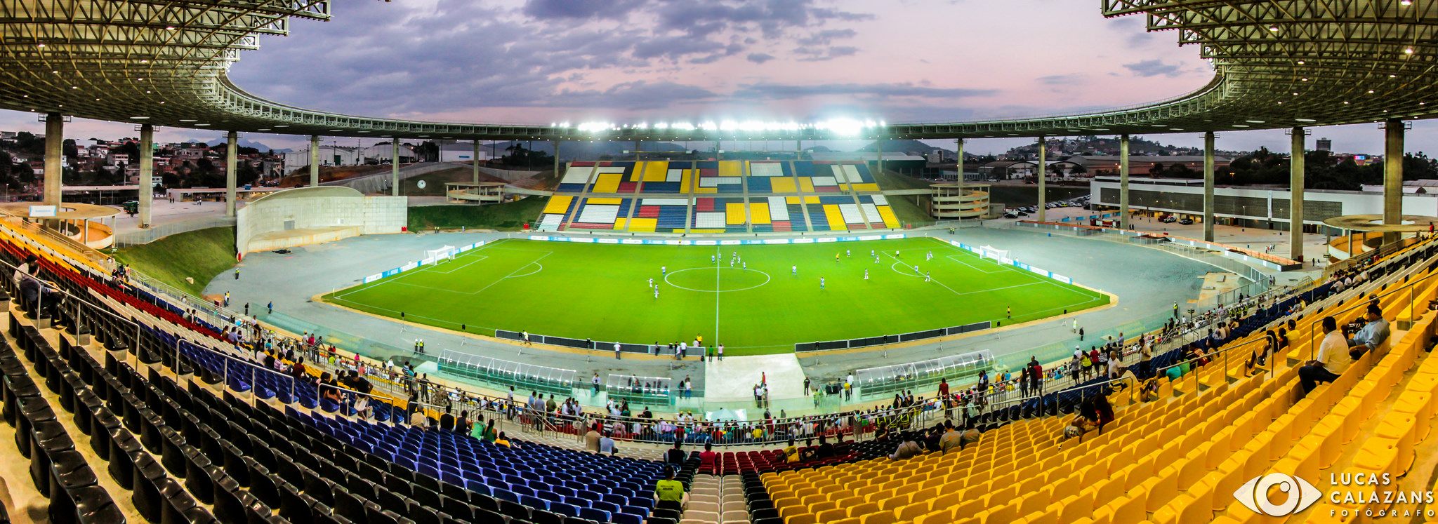 Best Food and Drinks at Estádio Kleber José de Andrade? Check This Out!