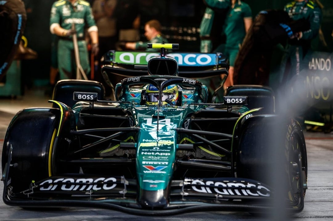 Must-Read F1 Tweets: Stay in the Loop with Formula 1 News!
