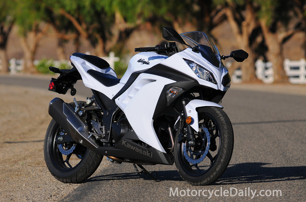 Is a 2013 Kawasaki Ninja 300 ABS Good for Freeway Commutes?