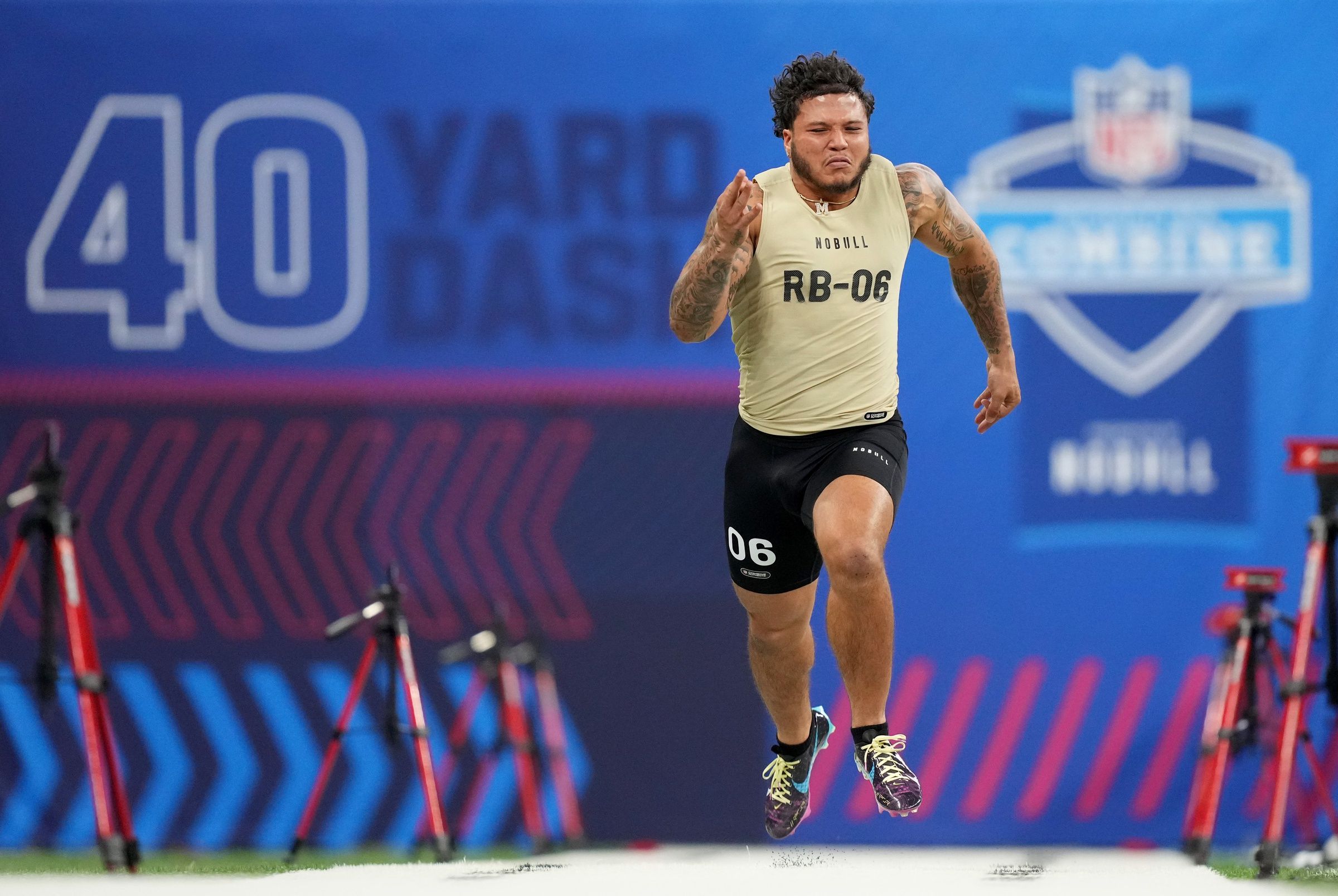 Blake Corums 40 Yard Dash: What Does It Mean for His Draft Stock?
