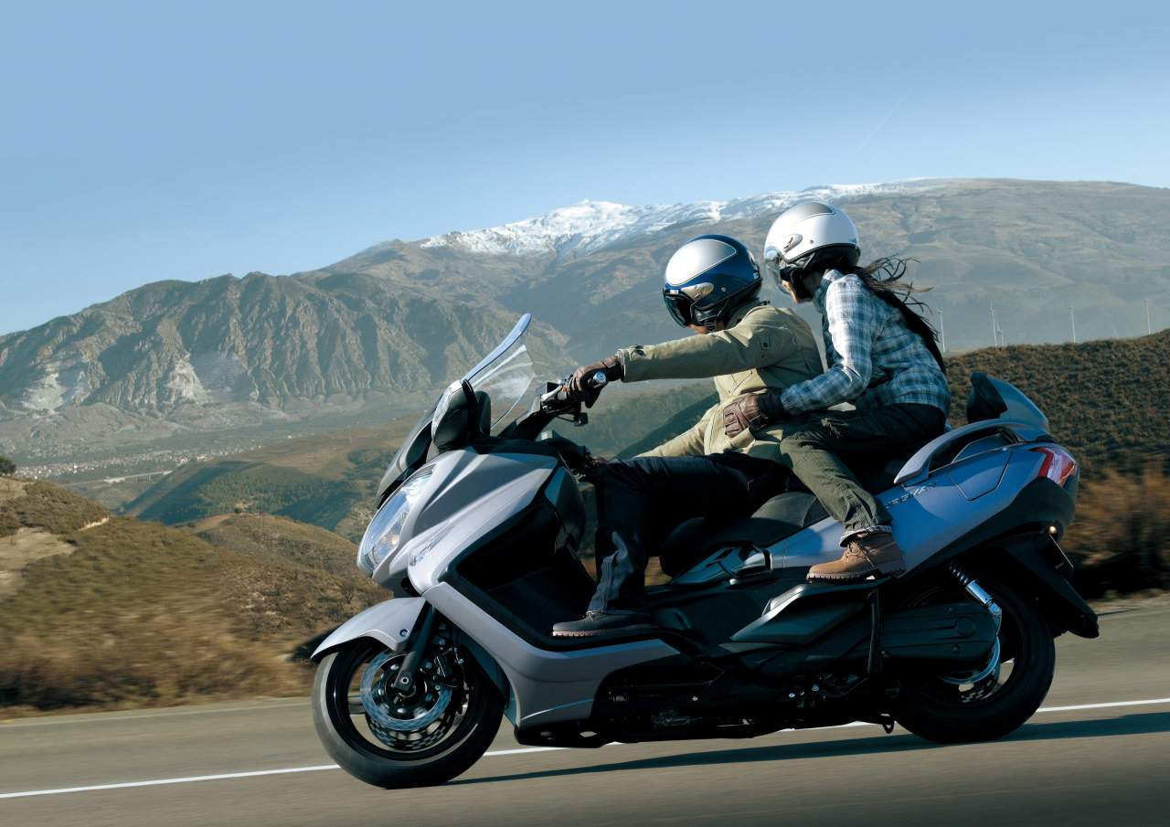 suzuki burgman 650 top speed and performance: a complete overview.