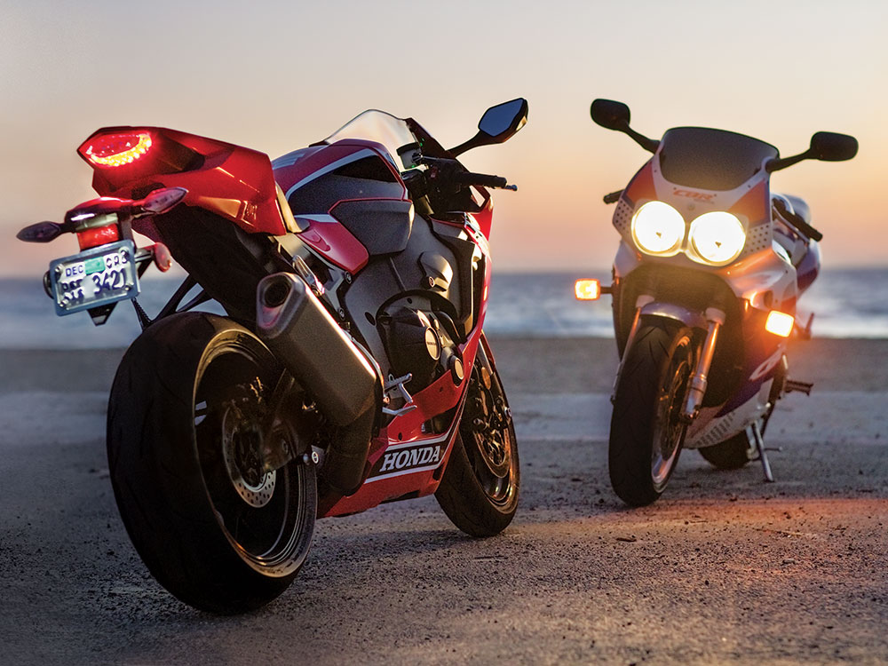 CBR900RR Fireblade vs. the Competition: How Does it Stack Up?