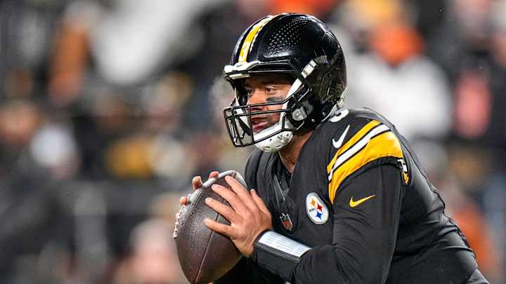 Russell Wilson Steelers News: Is He the Answer at QB? Big Changes in Pittsburgh!