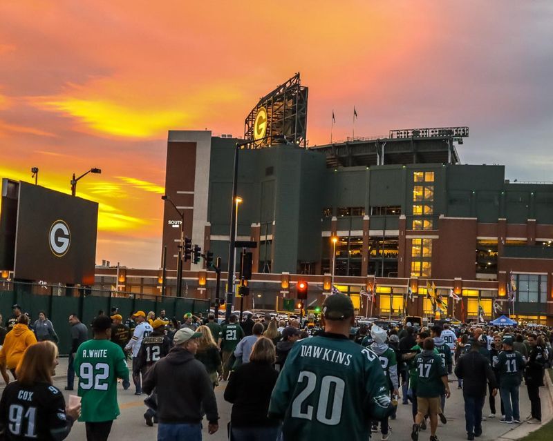 What Channel Is Green Bay Game On? Easy Guide for Every Packers Fan!