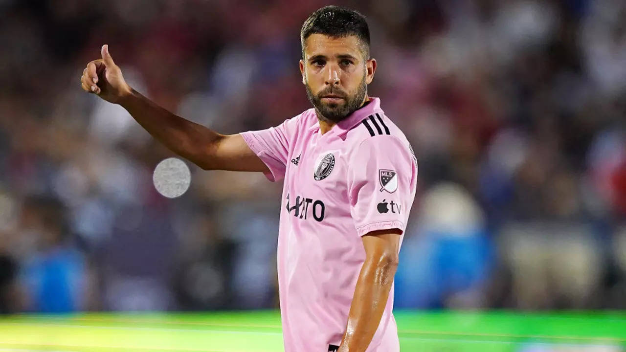 Jordi Alba news: Whats happening with the defender? Find out all the details!