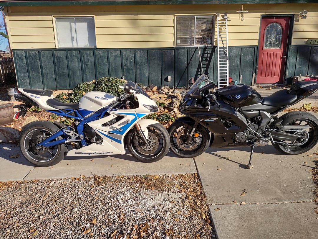 Daytona 675 vs. the Competition: How It Stacks Up Against Other Bikes