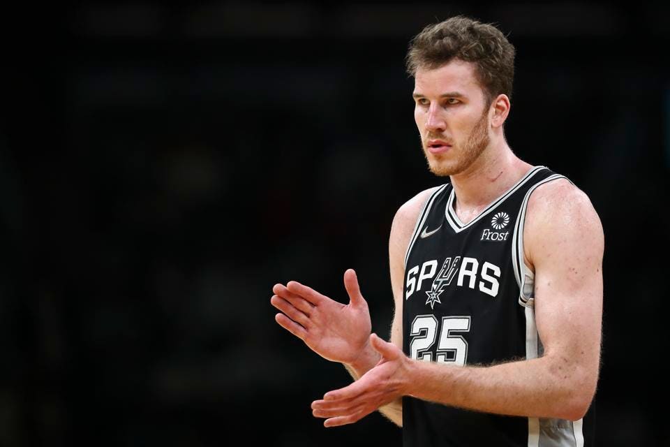 Exploring the Poeltl Contract: Length, Value, and Impact on the Spurs.