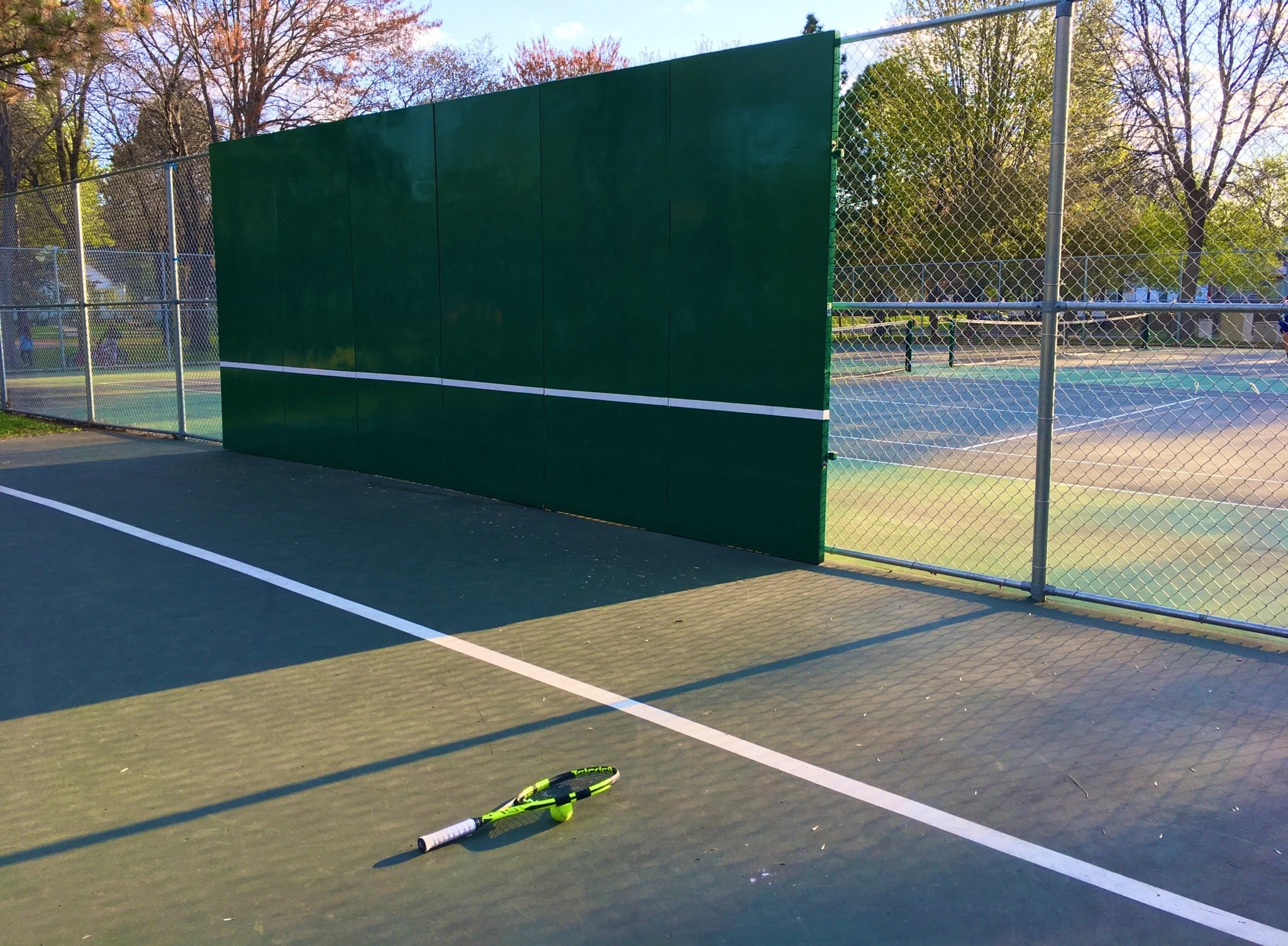 Master Your Strokes: How Tennis Hit Wall Can Boost Your Skills.