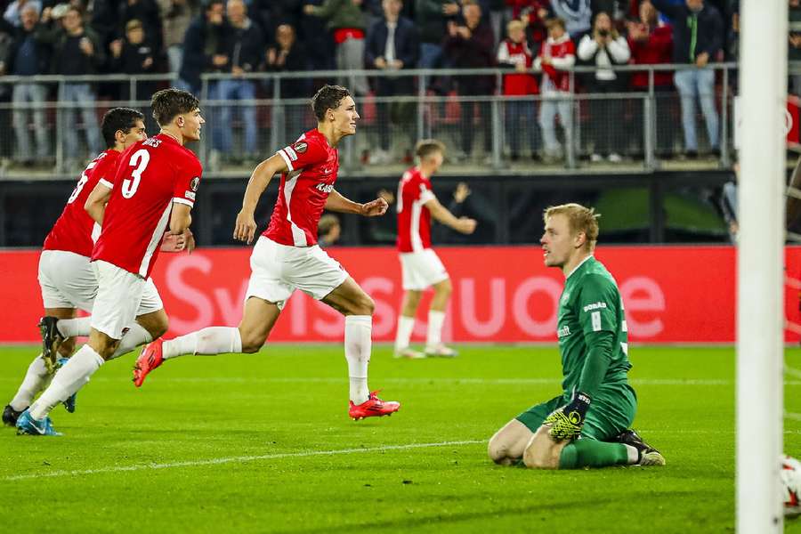 IF Elfsborg face AZ Alkmaar:When and Where is this football match?