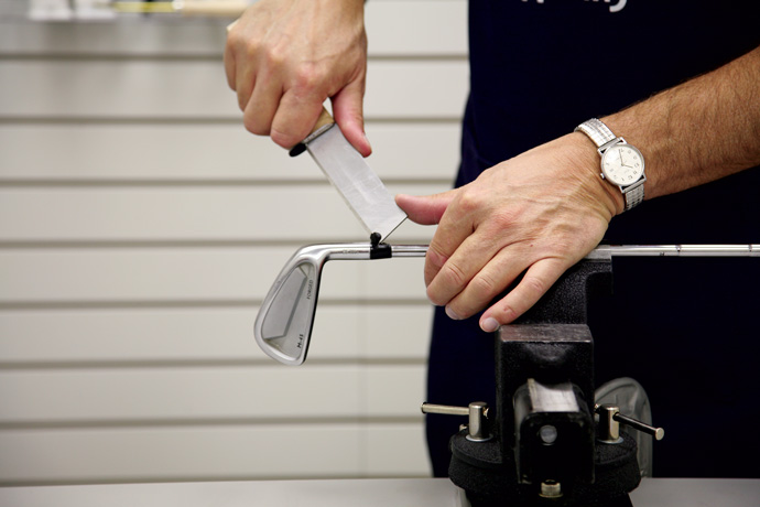 How to Change Golf Club Shafts: Get the Right Tools and Follow These Instructions
