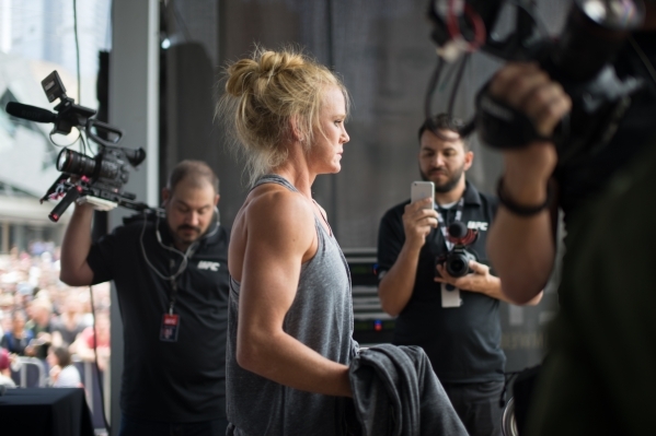 Hire a UFC Videographer: Find Top Talent for Your Project