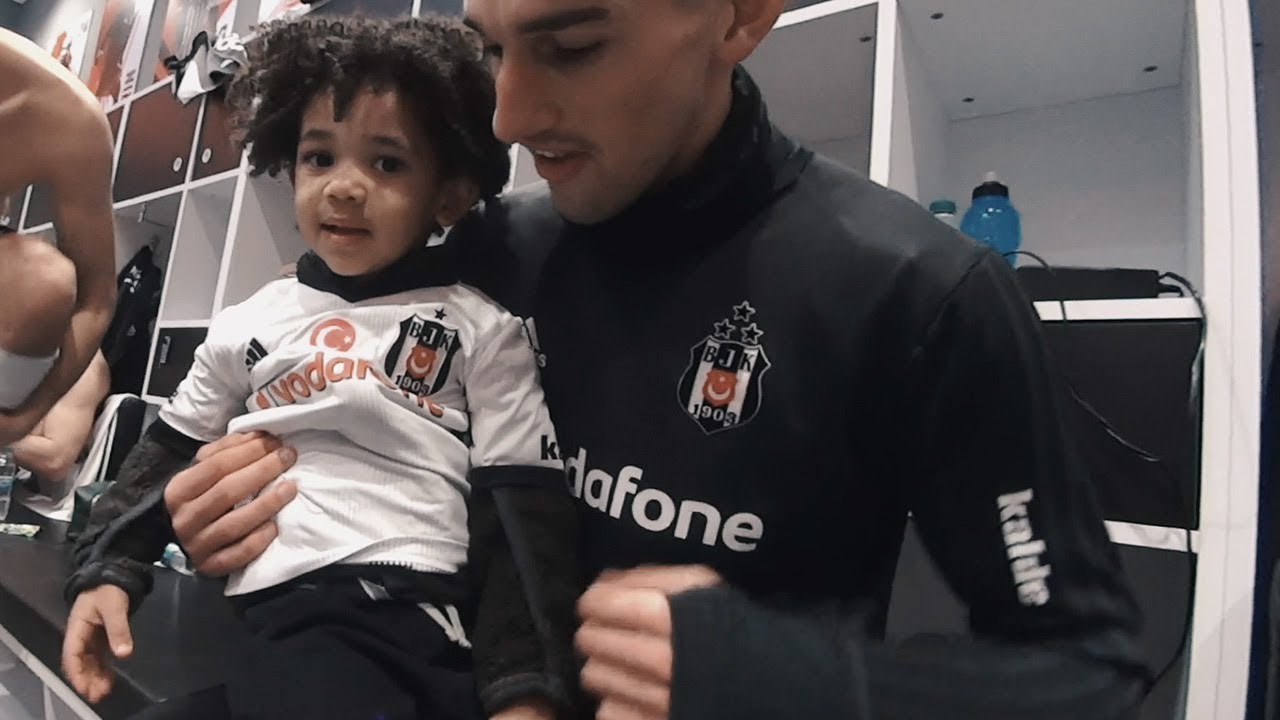 Ryan Babel Kids: What We Know About the Footballers Family Life!