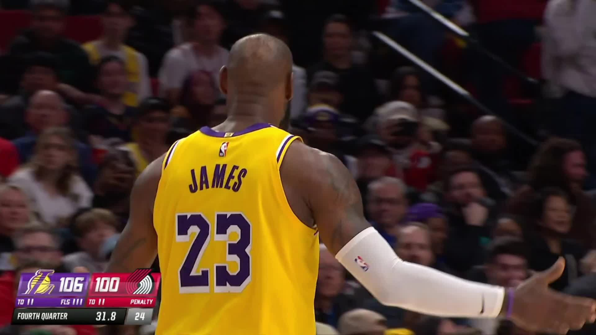 Lebron James last nights game highlights (Plus where to watch the full replay)