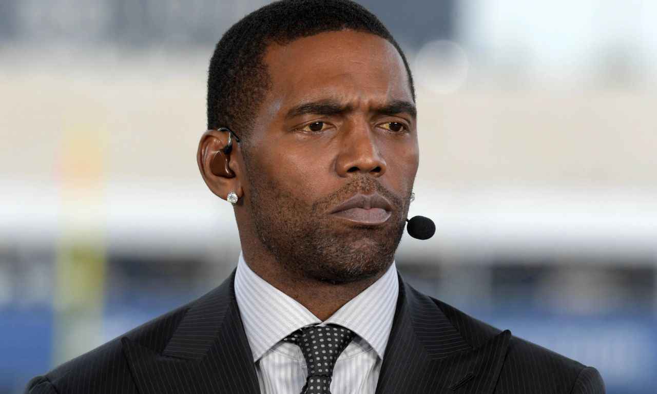 Explore Randy Moss Health: Discover His Diet and Workout secrets.