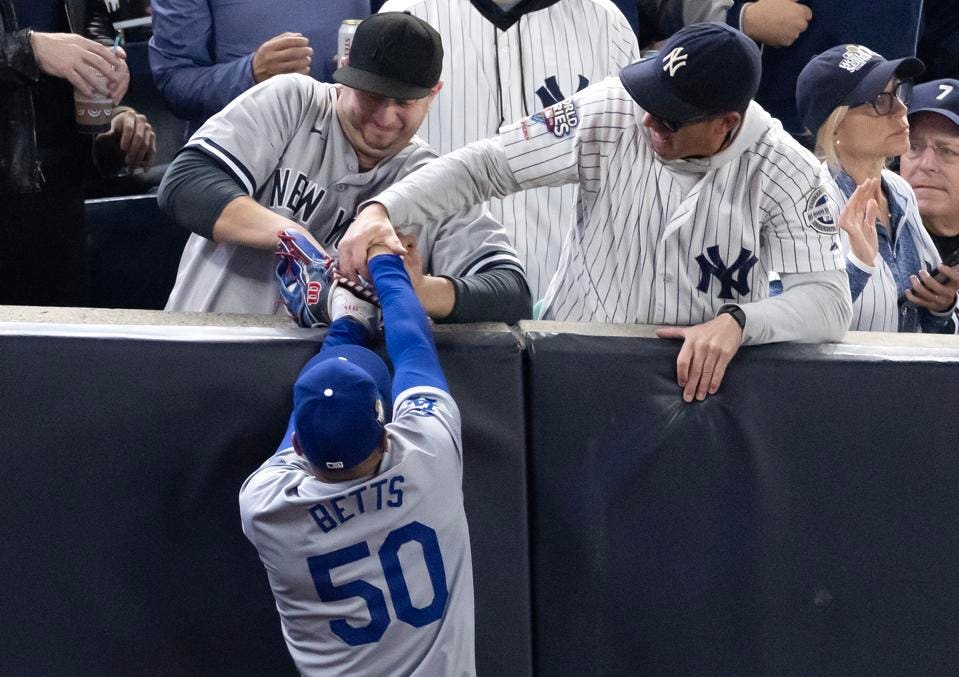 Mookie Betts and Yankees Fans: Could He Be a Fan in Newyork?