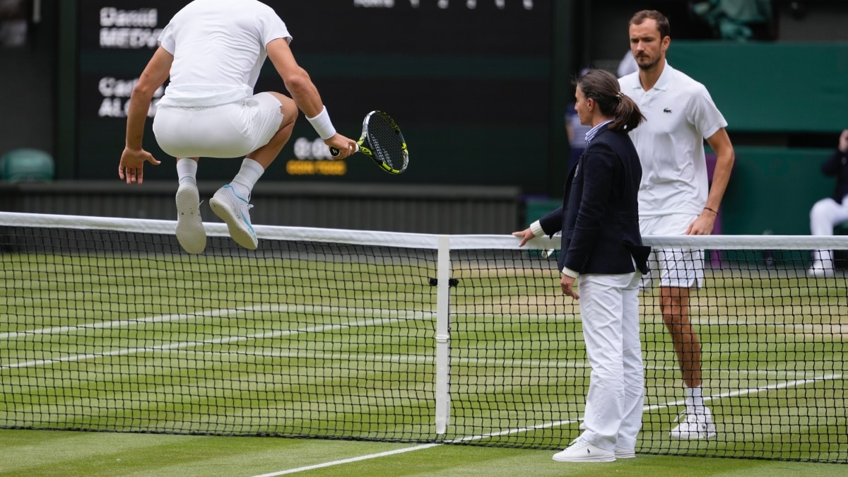 Wimbledon 2024: Medvedev Warning, Players Reactions, and What We Need to Know.