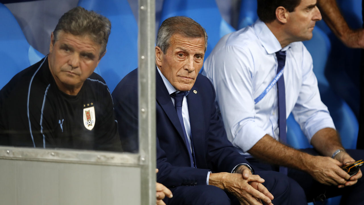 Maestro Tabarez: Learn All About the Iconic Uruguayan Manager!