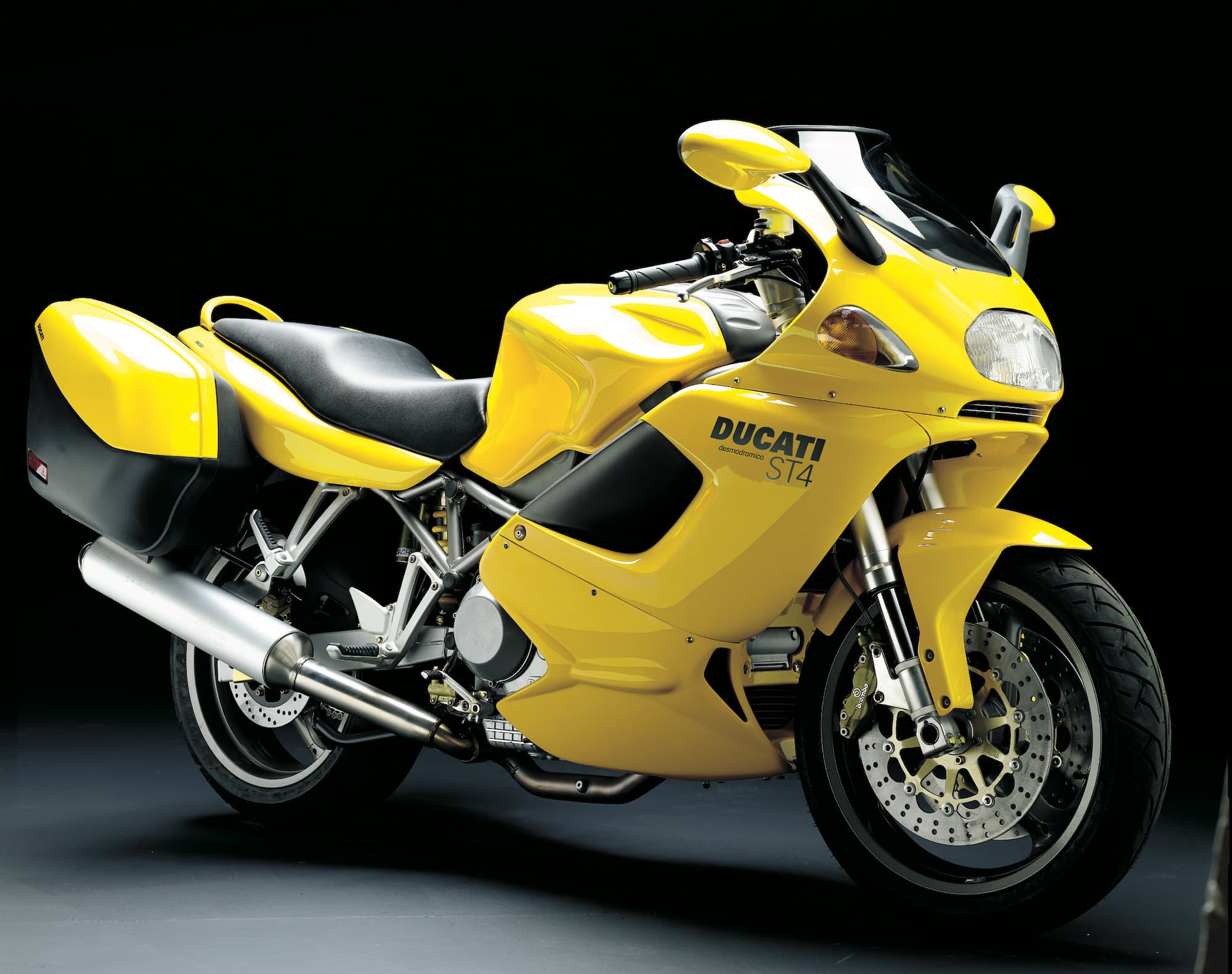 Ducati ST3S vs. Competitors: Sport Touring Bike Comparison.
