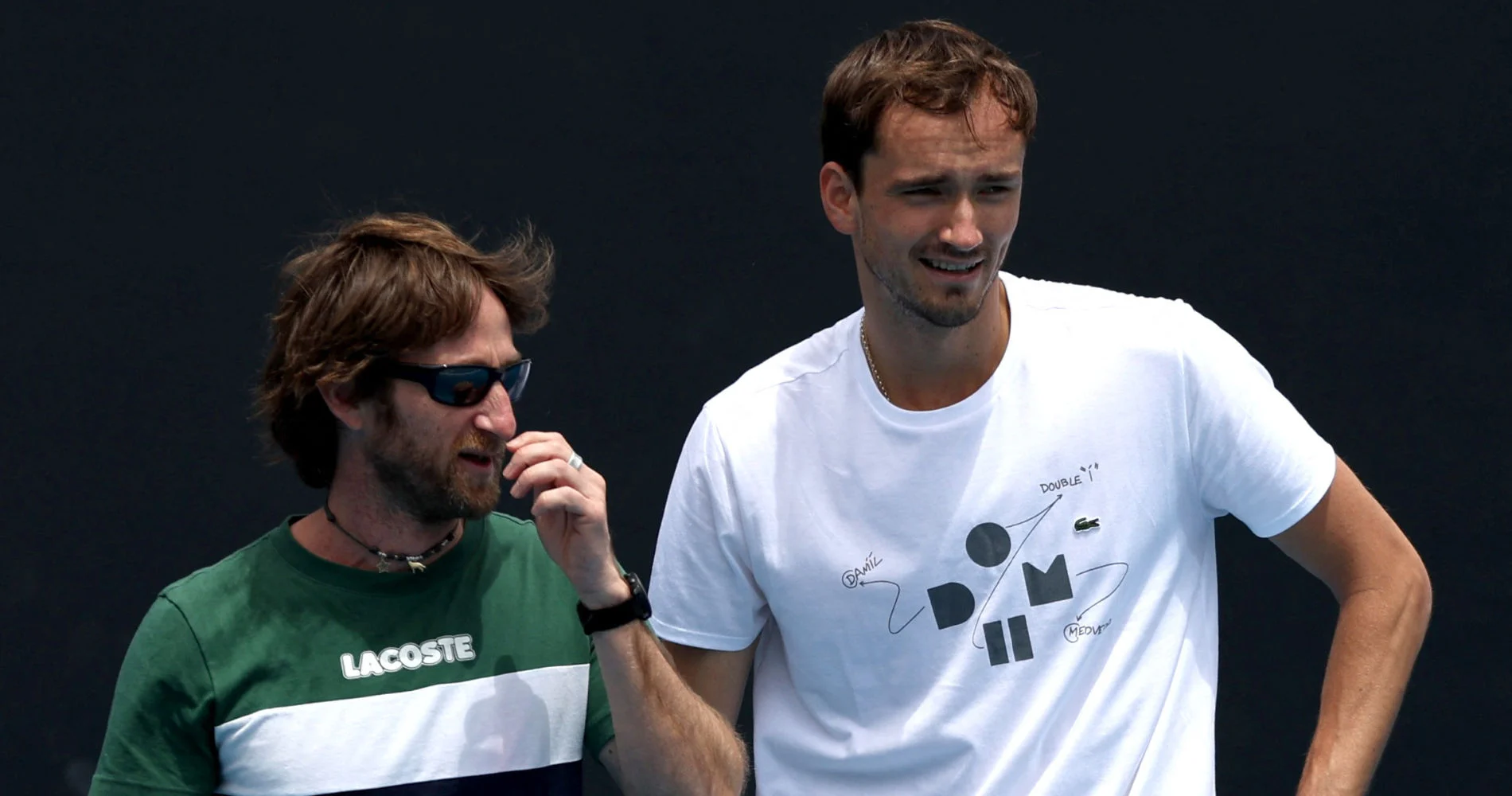 Are you curious about who is Medvedevs coach? Discover the essential details about his coaching team and main guide.