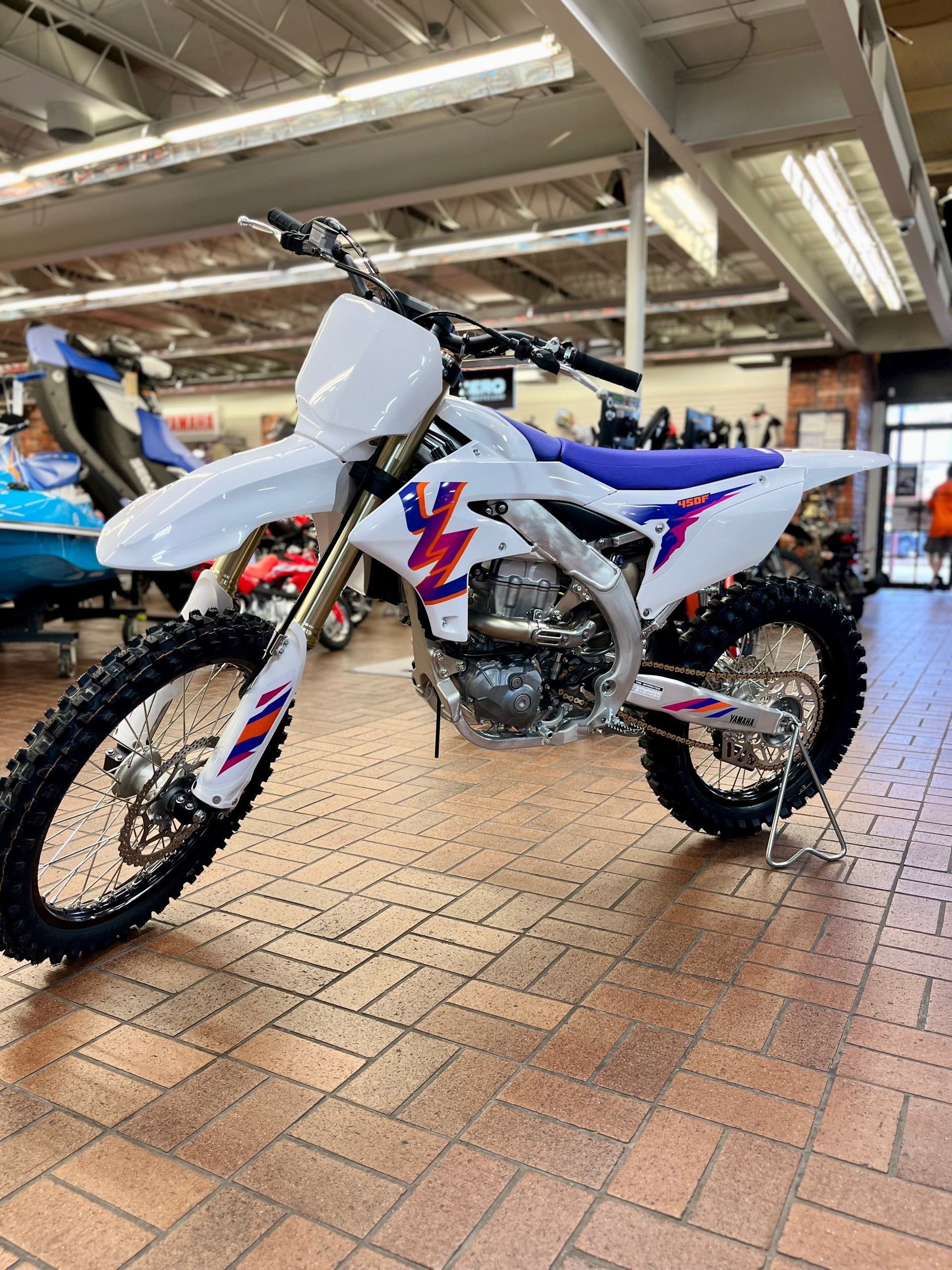 Where can you find a used moto yz 450 for sale? Tips for getting a great deal.