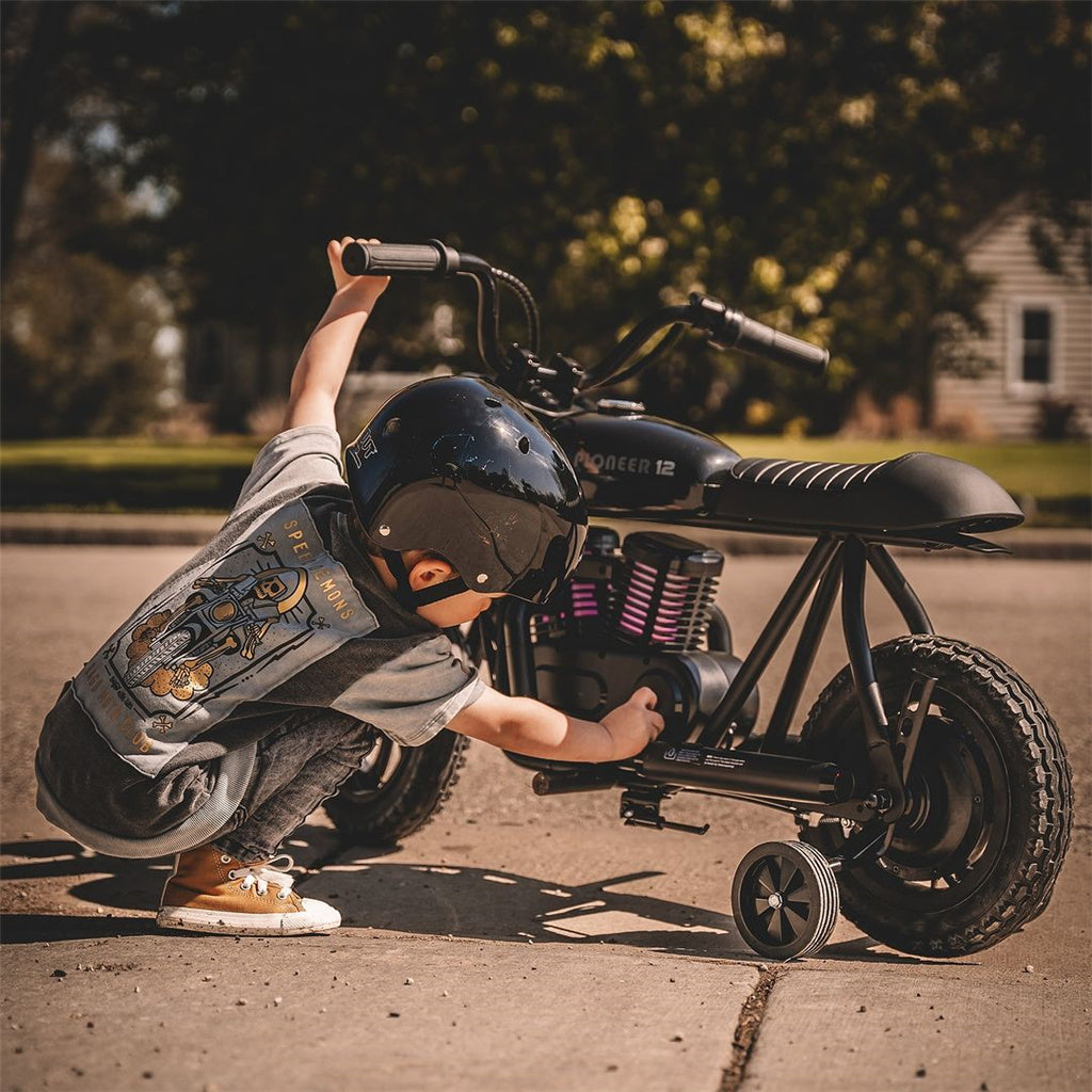 Why Are People So Obsessed With the Harley Davidson Mini Bike (Find Out What Makes These Tiny Motorcycles So Popular)