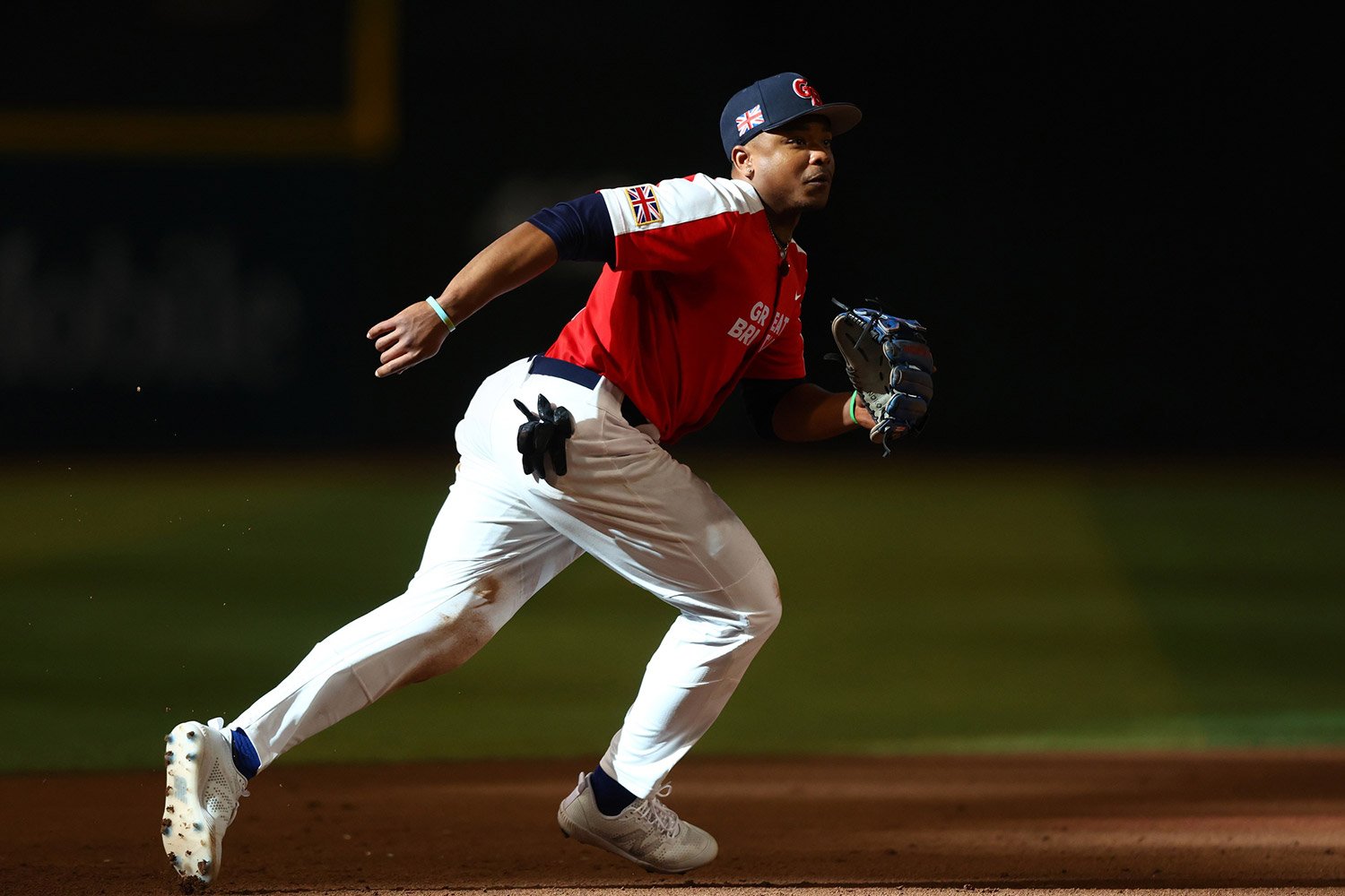 Learn about BJ Murray Jr: Discover key facts about his career.