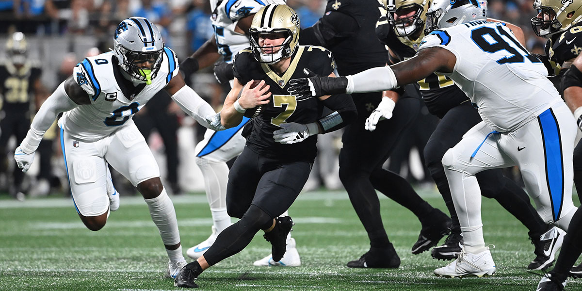 Who are the top fantasy football sleepers week 10? These guys could really surprise everyone.