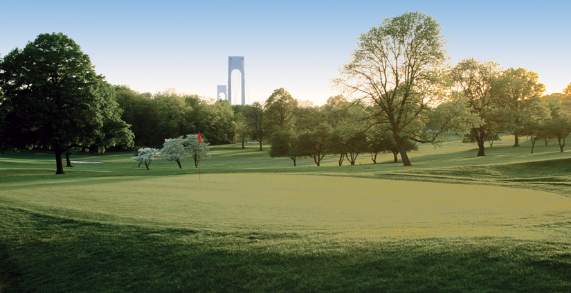 Exploring golf tee times new york options? Find great courses and easily book your round just outside Manhattan.