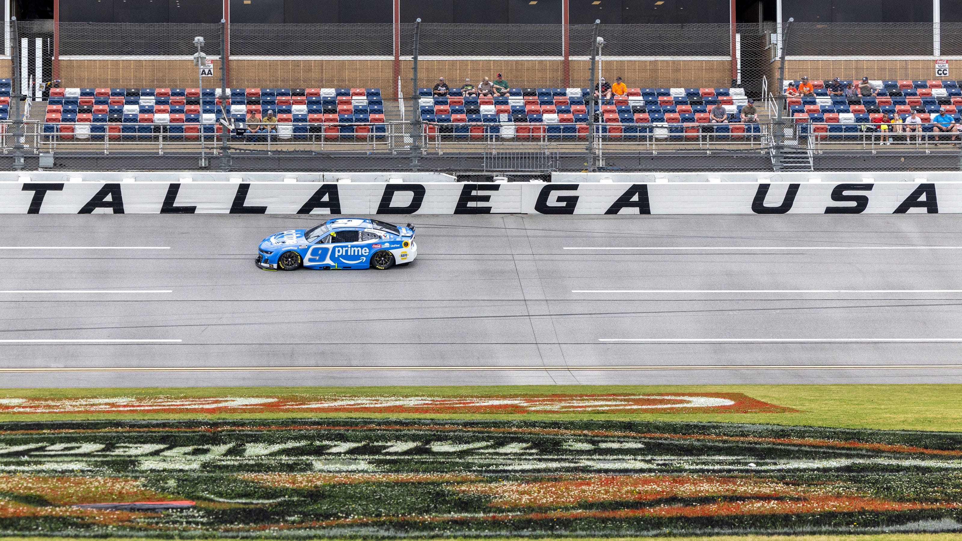 Looking for the lineup for the nascar race tonight? (We have the official starting order inside!)