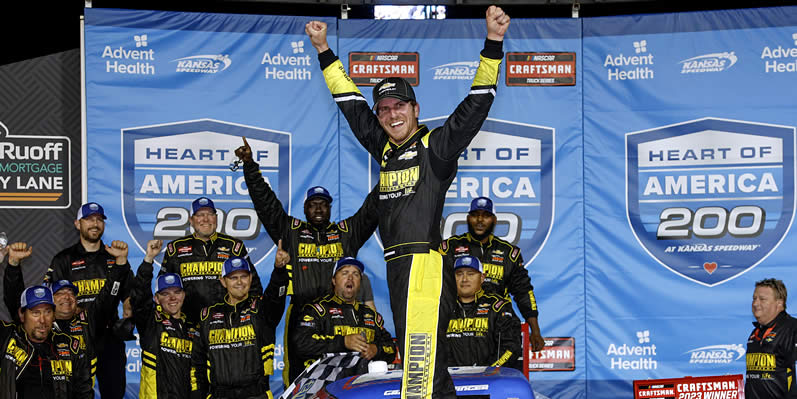 Discover all the Kansas Speedway past winners: A detailed look at every race result.