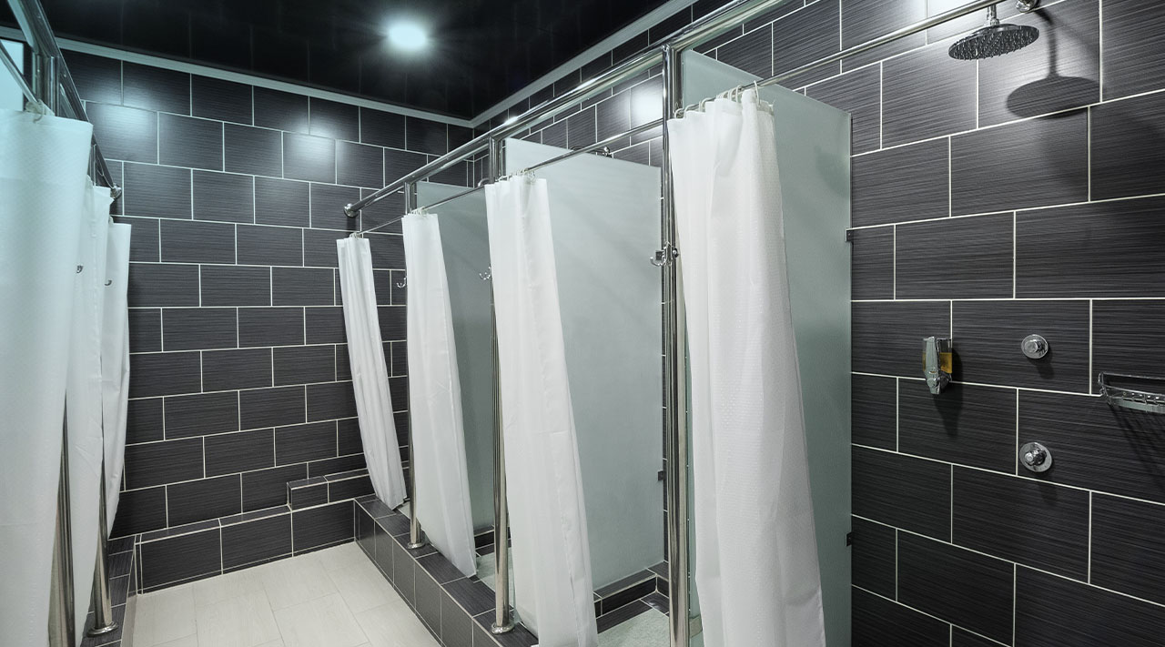 Mens Locker Room Shower Hacks: Quick and Easy Tips