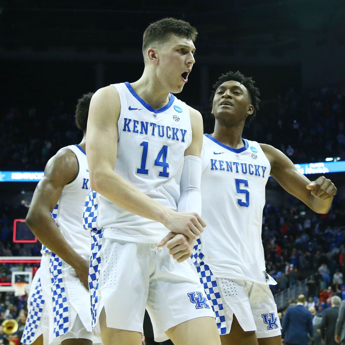 How tall is Tyler Herro compared to other players? See his measurement and position rank.