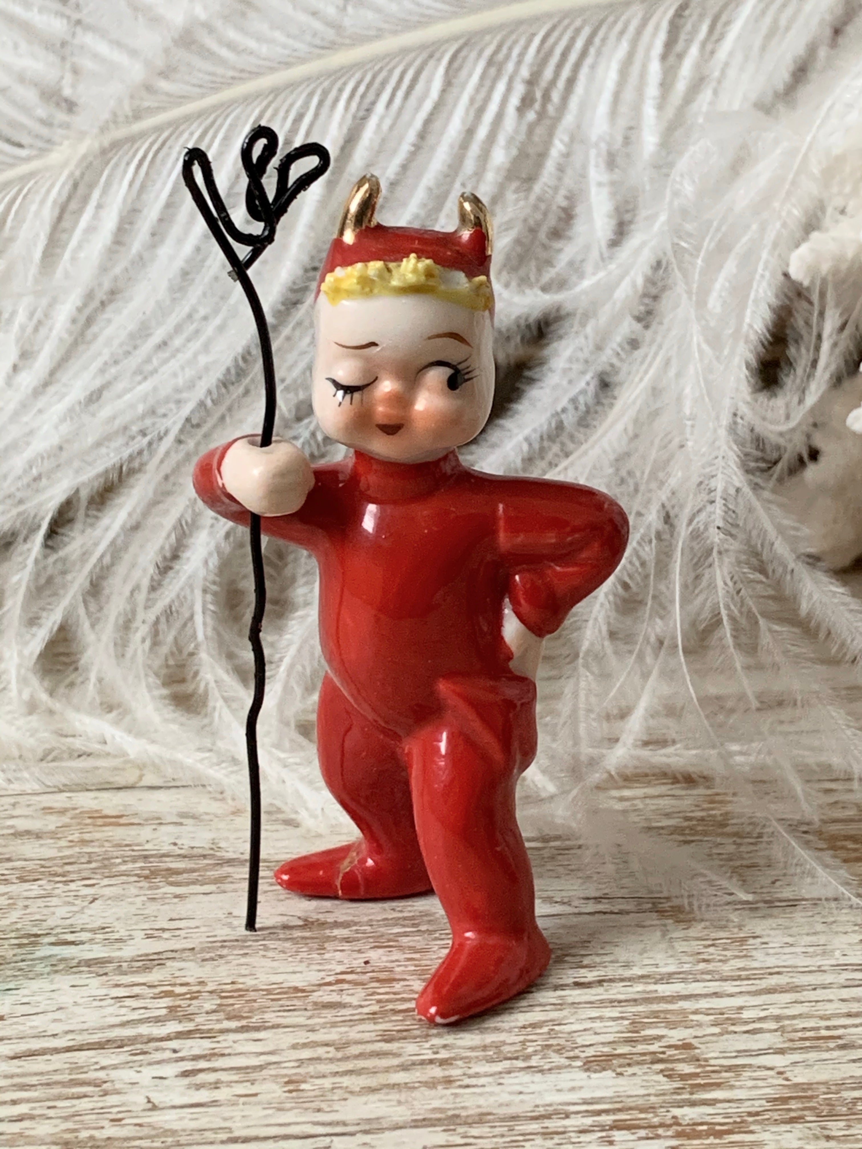 Unique Vintage Devil Figurine: Check This Out Now!