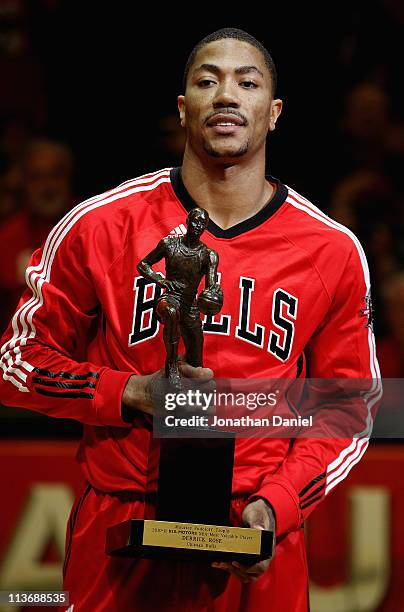 What does the actual Derrick Rose MVP trophy look like? See detailed pictures of the famous award here.