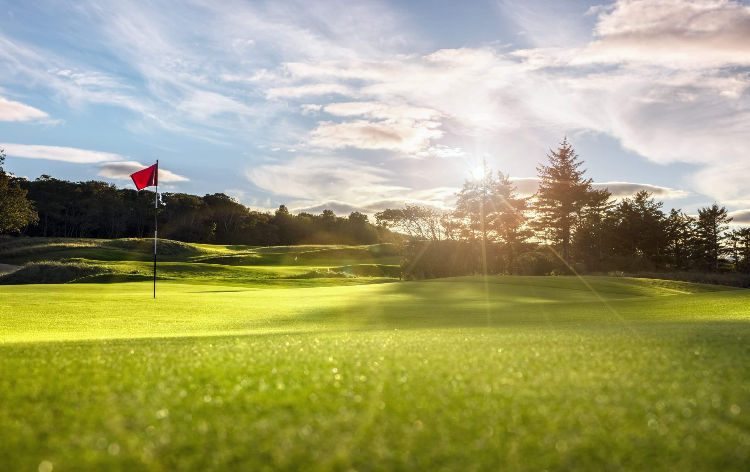 Is Hubbard Golf Course Hill AFB open for civilians? Find out access rules and policies.