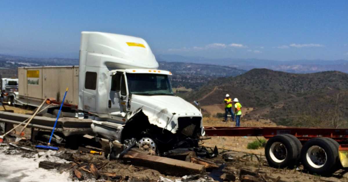 Involved in a truck wreck in Kentucky recently? (Know these important first steps)